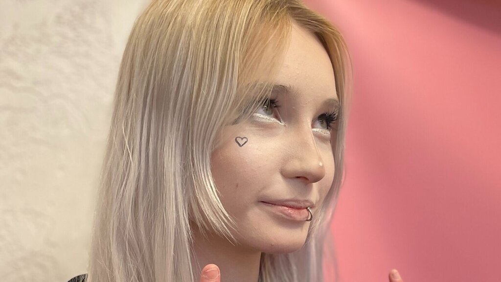 MaryjaneVario