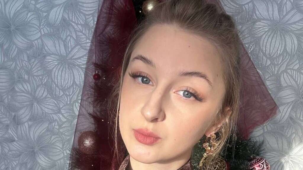 CharoletteHeckle
