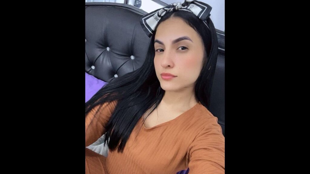 ZaharaMartinez