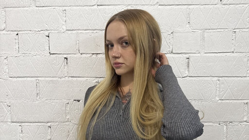 LaveniaParvis